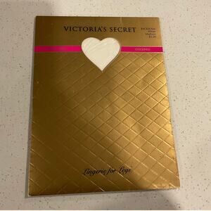 vintage Victoria's Secret Back Seam Silk Sheer Stockings Size M White